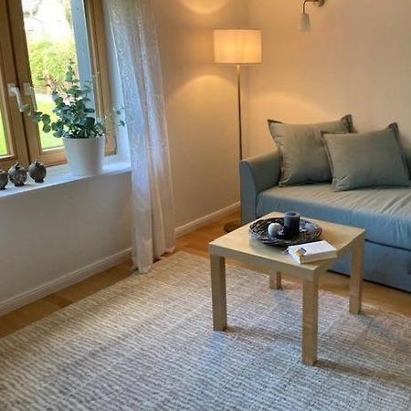 Ferienwohnung Kleines Haus im Grünen Hamburg Exterior foto